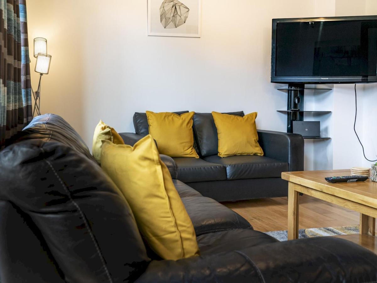 Casa de Férias Pass The Keys Lovely 4br W Garden 7 Min From Centre