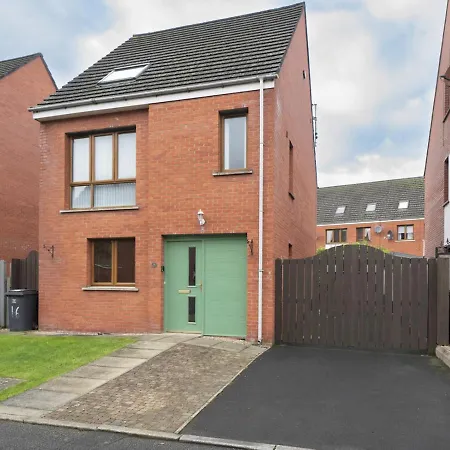 Pass The Keys Lovely 4Br Home W Garden 7 Min From City Centre Belfast Exterior photo