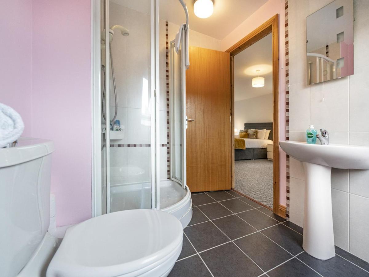 Holiday home Pass The Keys Lovely 4br W Garden 7 Min From Centre